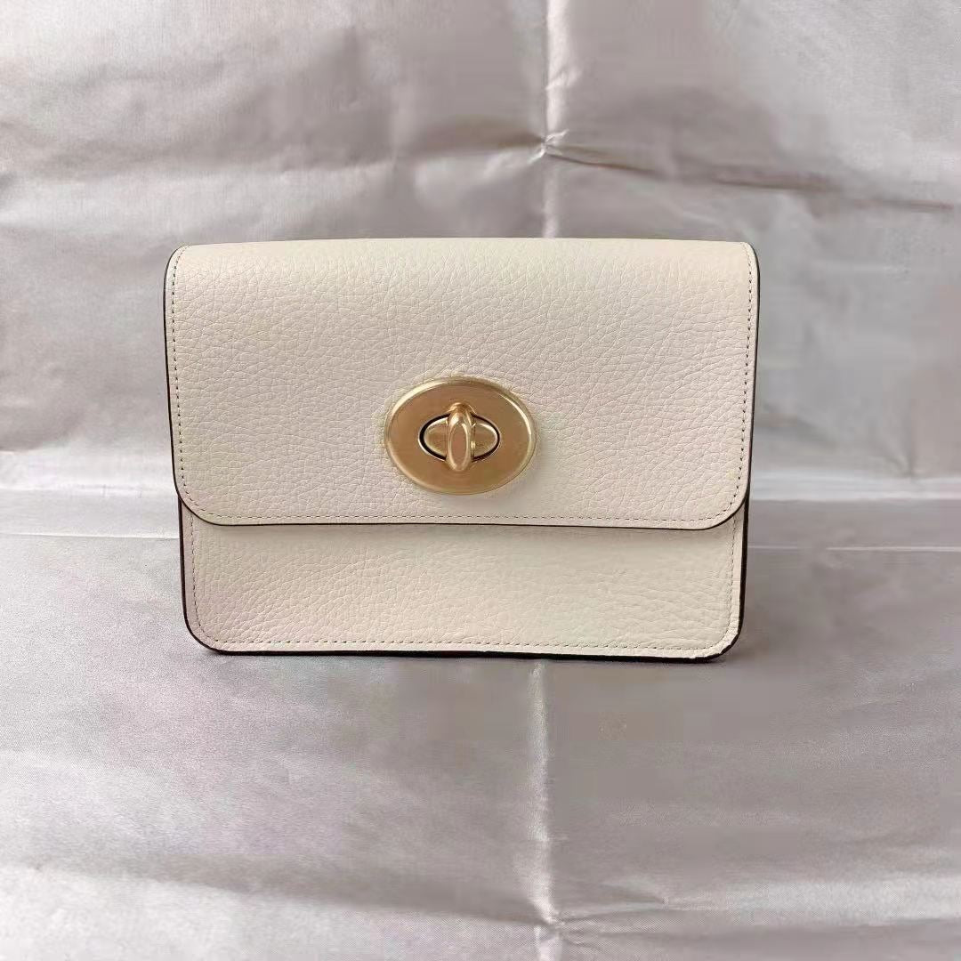 Coach C6495 X Jennifer Lopez Bowery Crossbody Bag Cream Coach C6495 X Jennifer Lopez Bowery Crossbody Bag Cream